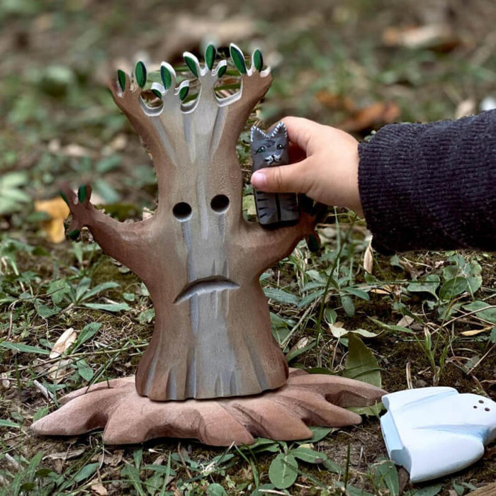 BumbuToys Large Spooky Wooden Halloween Tree for Small World Play