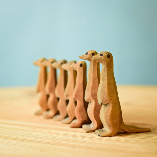 BumbuToys Handcrafted Wooden Animals Meerkat Family Set of 7 for Small World Play from Australia