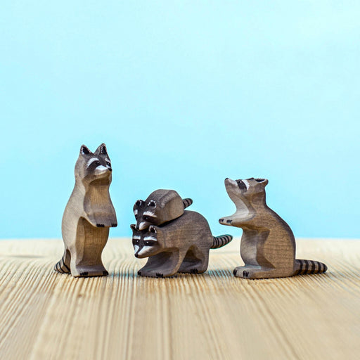 BumbuToys Handcrafted Wooden Animal Figures Raccoon Family Set of 4 for Small World Play from Australia
