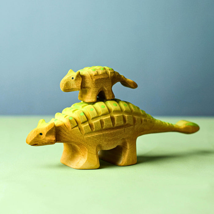 BumbuToys Wooden Dinosaurs - Ankylosaurus - Set of 2