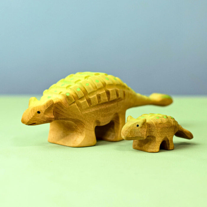 BumbuToys Wooden Dinosaurs - Ankylosaurus - Set of 2