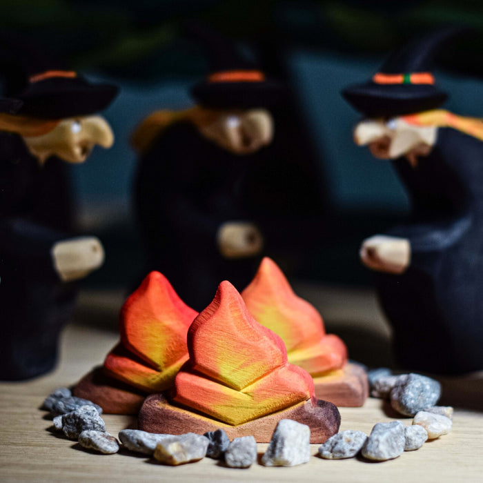 BumbuToys Handcrafted Wooden Figure Campfire from Australia