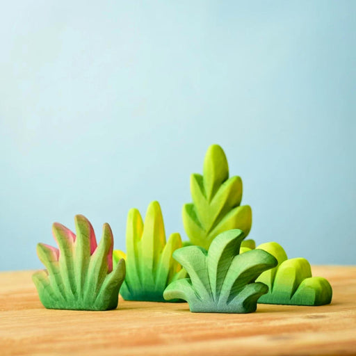 BumbuToys Handcrafted Wooden Plant Figure Bushes Set of 5 for Small World Play from Australia