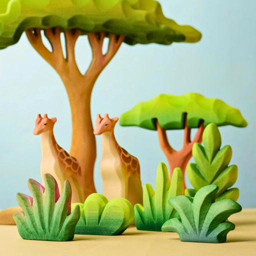 BumbuToys Handcrafted Wooden Plant Figure Bushes Set of 5 for Small World Play from Australia