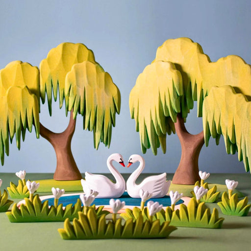 BumbuToys Handcrafted Wooden Plant Figure Large Grass from Australia in a small-world play setting