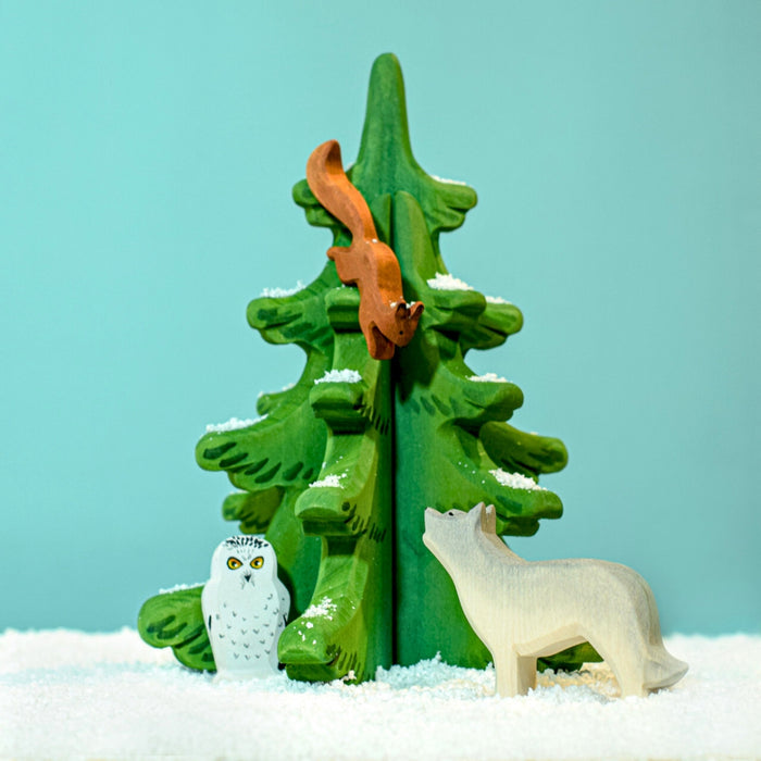 BumbuToys Handcrafted Wooden Tree Sugar Pine Large from Australia in a small-world play setting