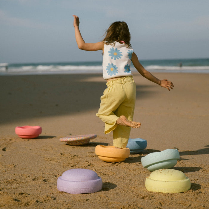 Stapelstein Balance Stepping Stones Original + Board Combination, Set of 7, Rainbow Pastel from Australia